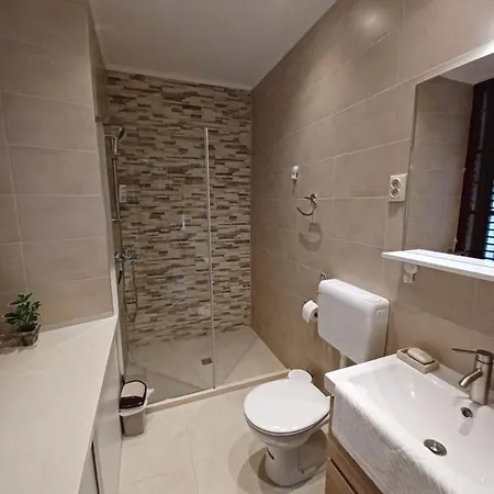 Apartment Placeta &