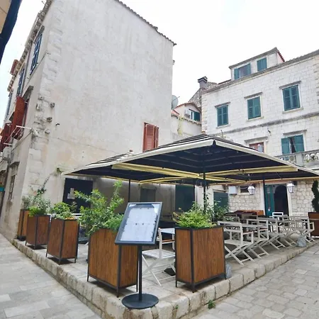Placeta & Apartment