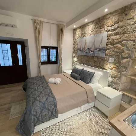 Placeta & Apartment